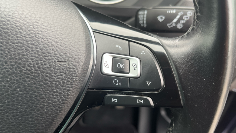 Volkswagen Tiguan 2.0 TDi 150 4Motion SE Nav 5dr Diesel Estate